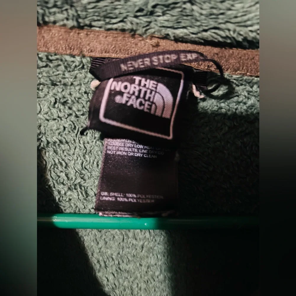 North Face Jacket - Picture 7 of 10